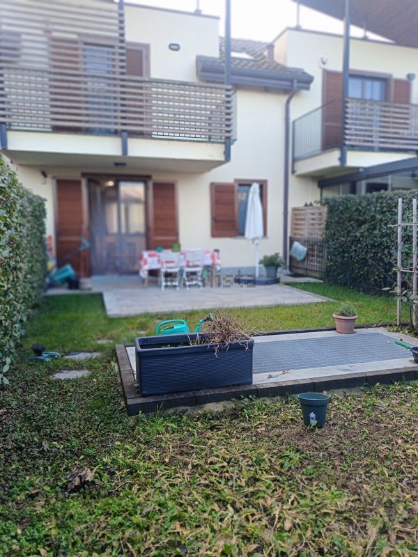 casa indipendente in vendita a Rosta