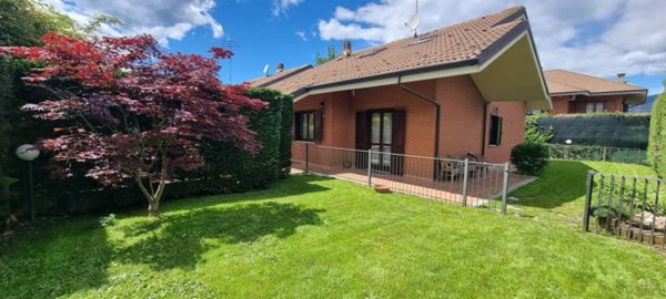 casa indipendente in vendita a Rosta