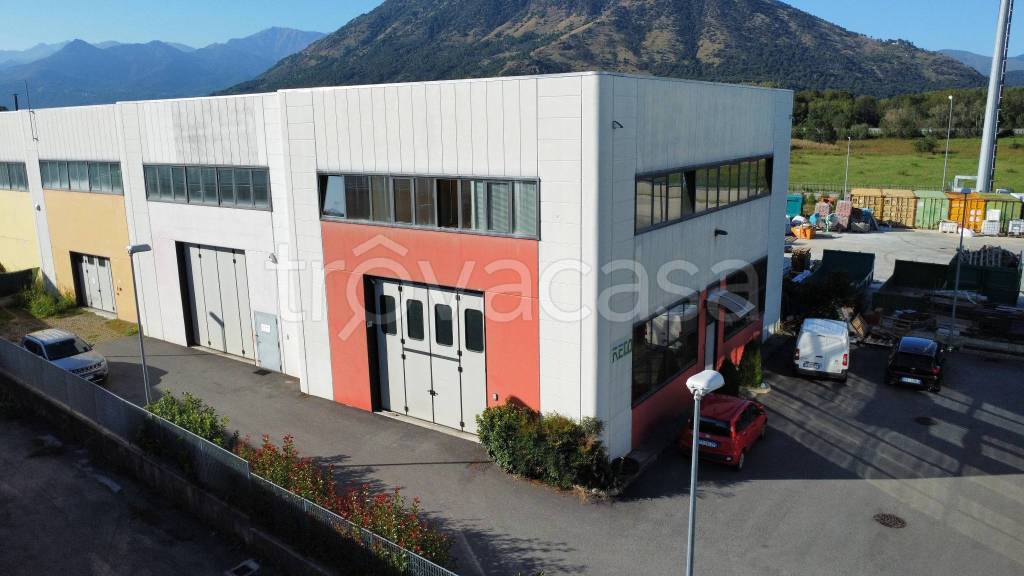 locale commerciale in vendita a Rosta