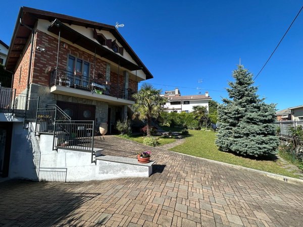 casa indipendente in vendita a Rosta