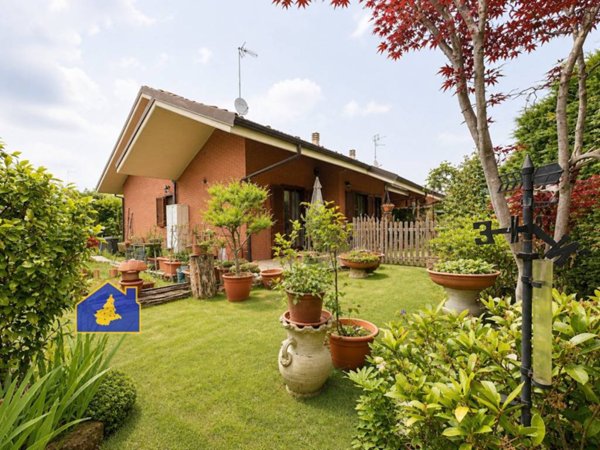 casa indipendente in vendita a Rosta