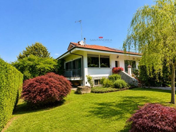 casa indipendente in vendita a Rosta
