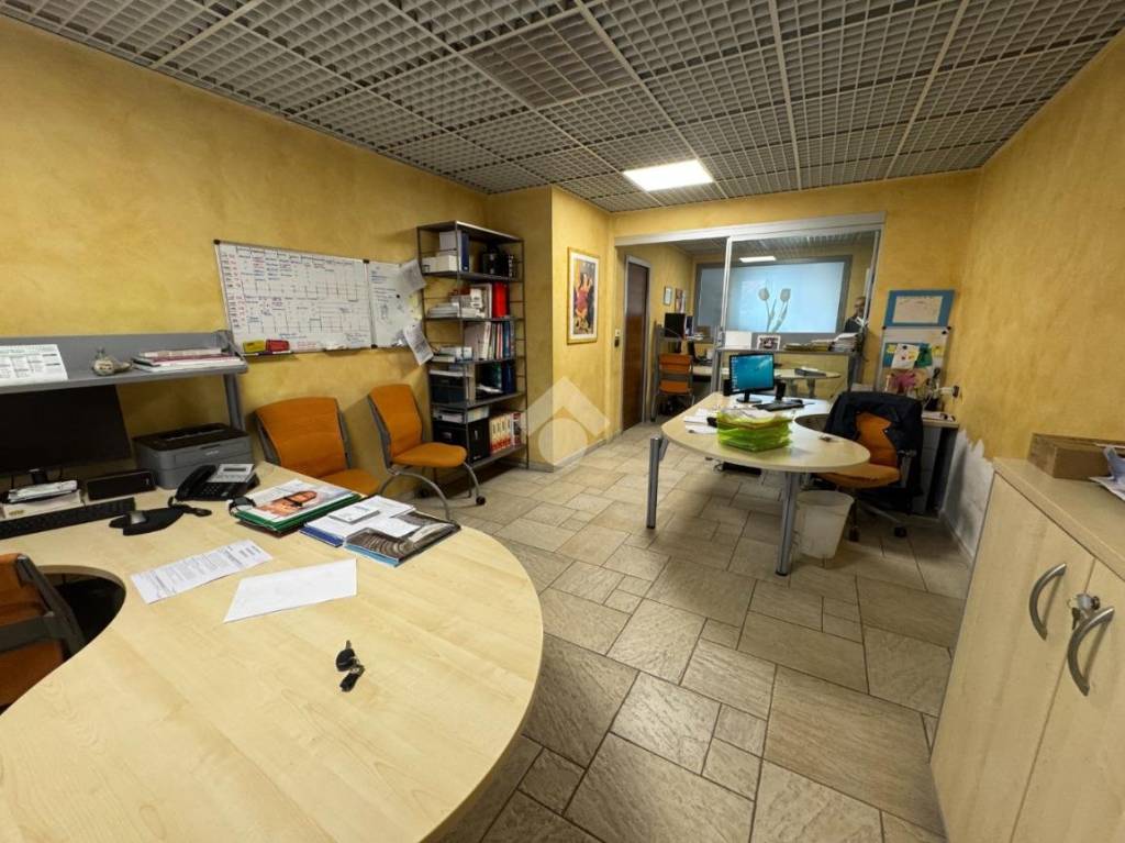 ufficio in vendita a Rosta