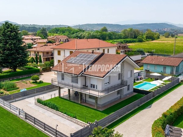 casa indipendente in vendita a Rosta