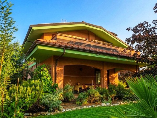 casa indipendente in vendita a Rosta