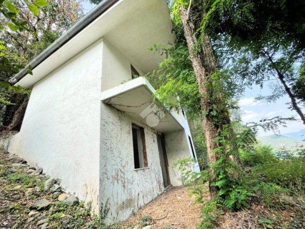 casa indipendente in vendita a Rubiana