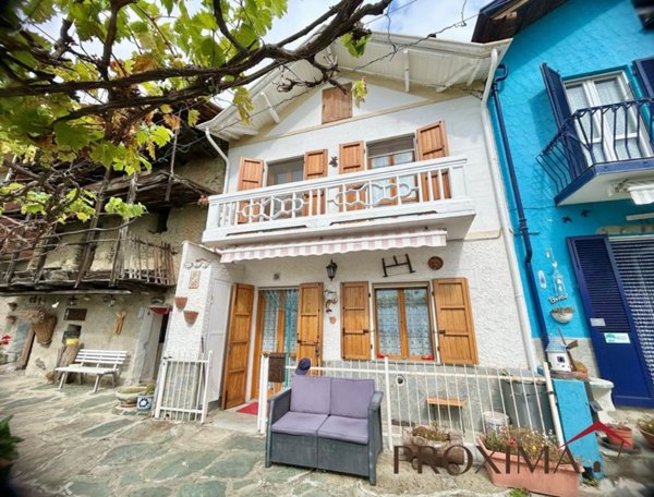 casa indipendente in vendita a Rubiana