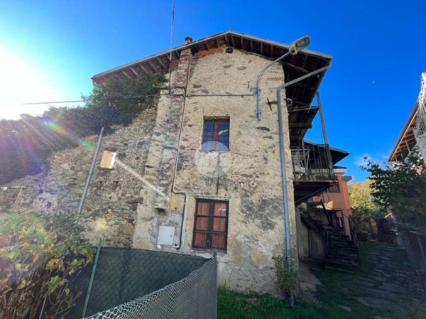 casa semindipendente in vendita a Rubiana