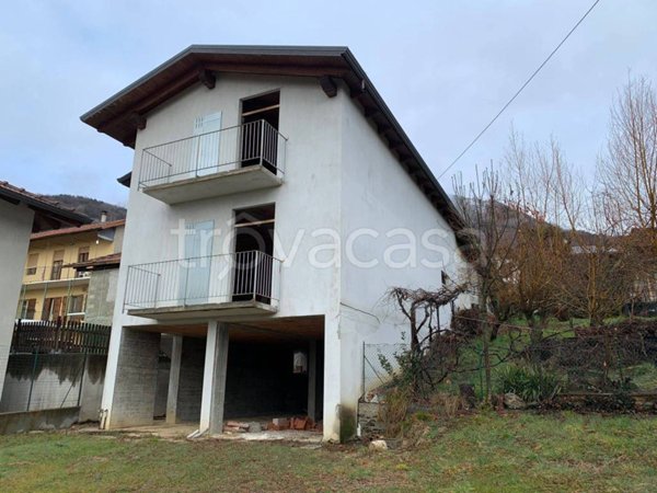 casa indipendente in vendita a Rubiana
