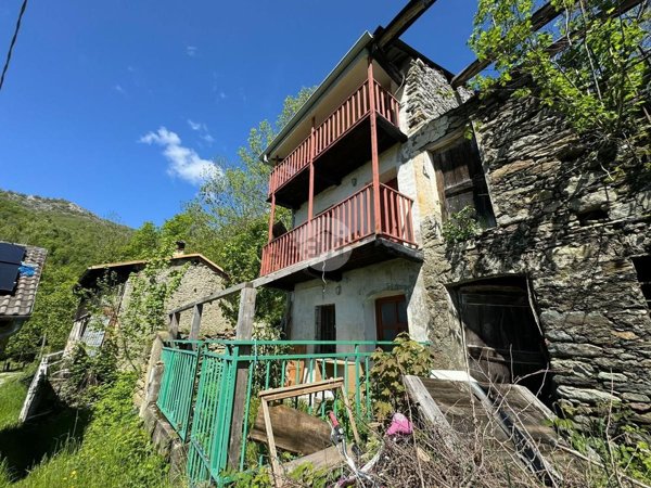 casa indipendente in vendita a Rubiana