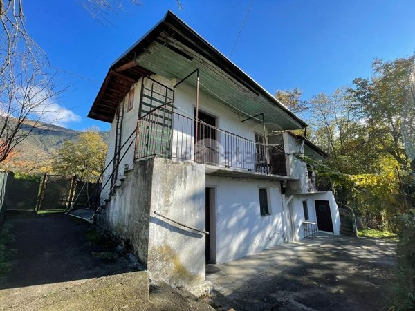 casa indipendente in vendita a Rubiana