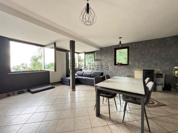 casa indipendente in vendita a Rubiana