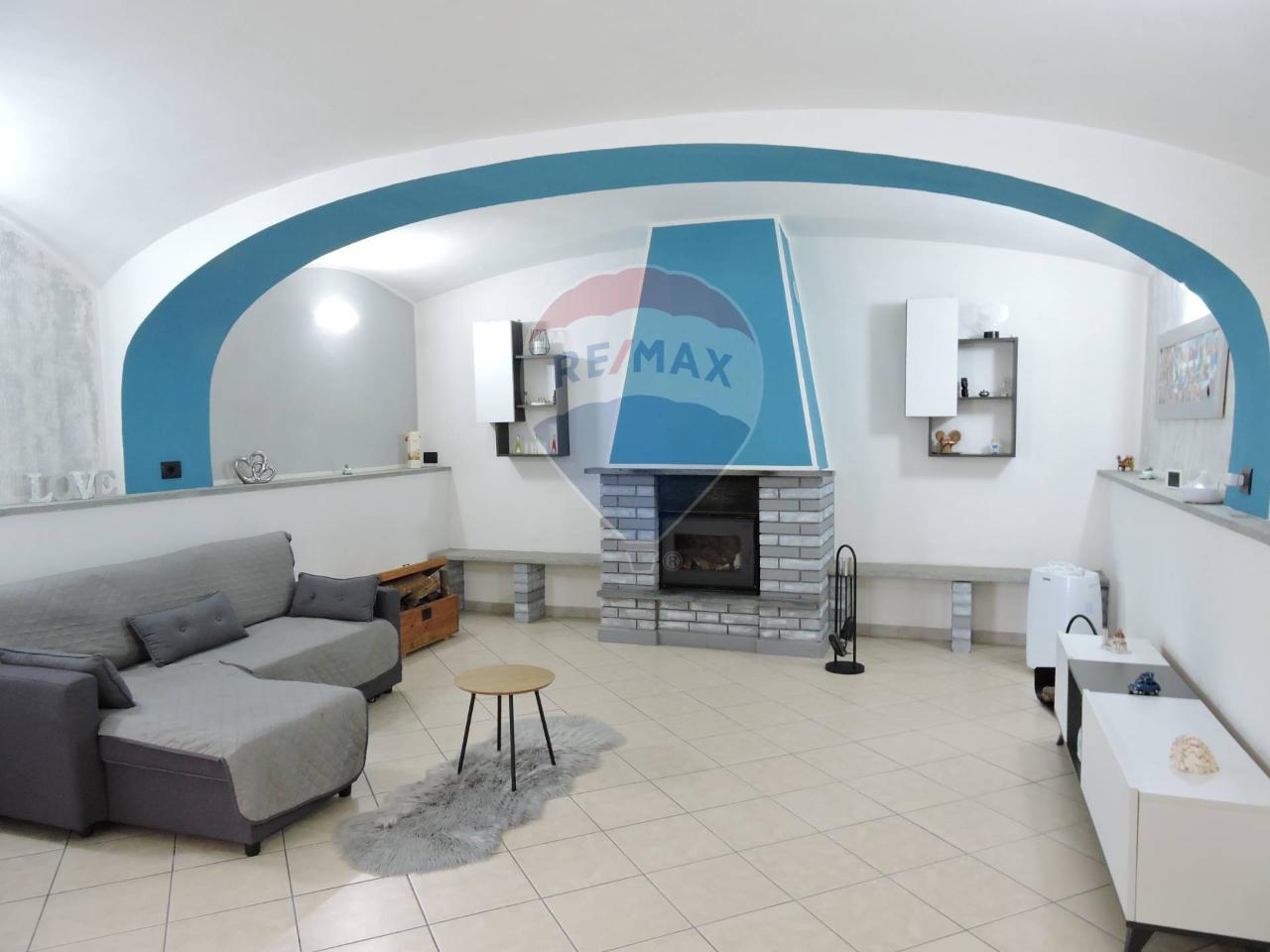 casa indipendente in vendita a Rubiana
