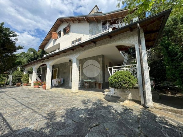 casa indipendente in vendita a Rubiana