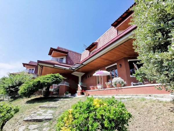 casa indipendente in vendita a Rubiana