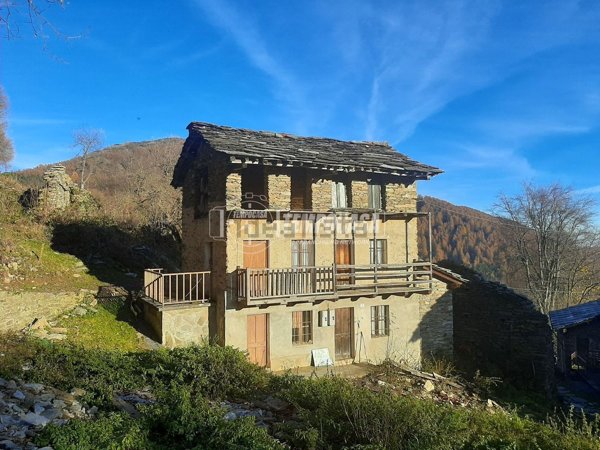 casa indipendente in vendita a Rubiana