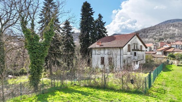 casa indipendente in vendita a Rubiana