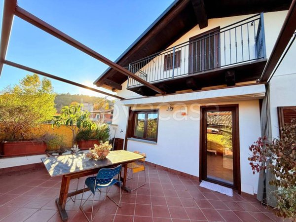 casa indipendente in vendita a Rubiana