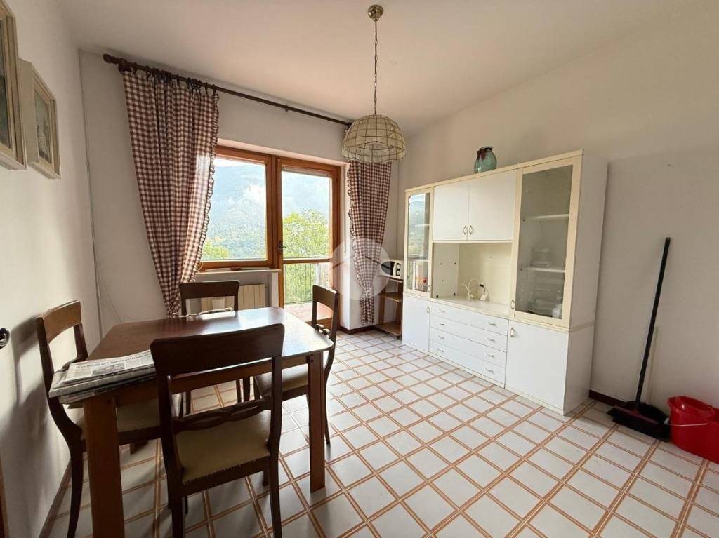 appartamento in vendita a Rubiana