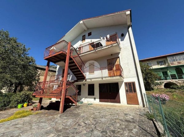 appartamento in vendita a Rubiana in zona Favella