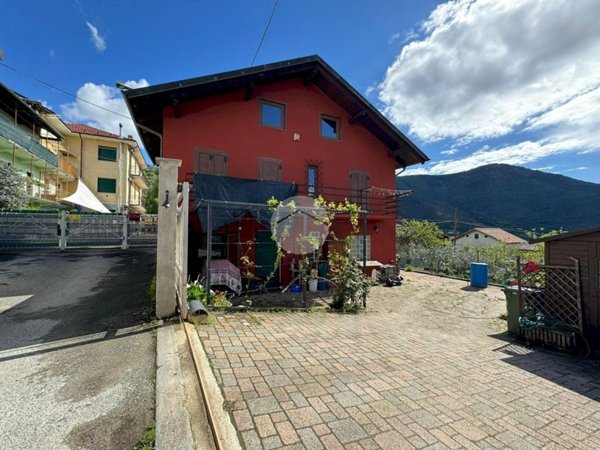 casa indipendente in vendita a Rubiana