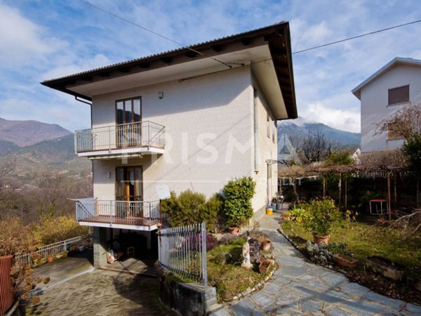 casa indipendente in vendita a Rubiana