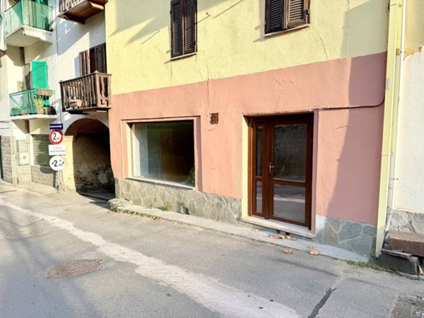 negozio in vendita a Rubiana