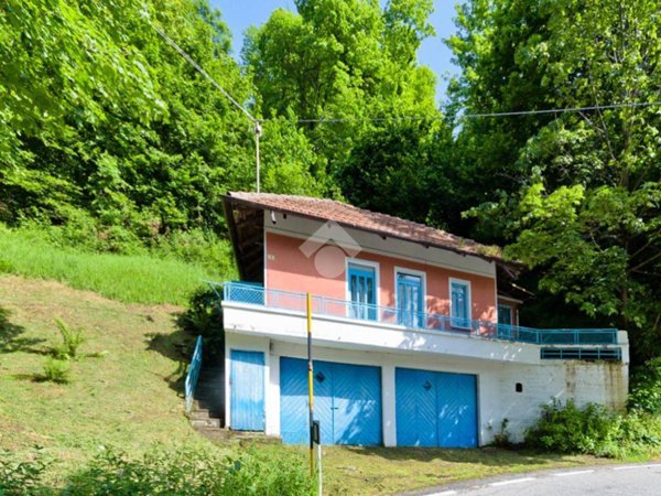 casa indipendente in vendita a Rubiana in zona Mompellato