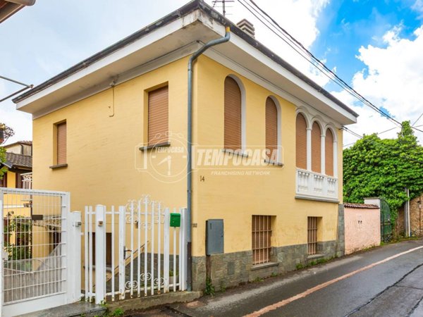 casa indipendente in vendita a Rubiana