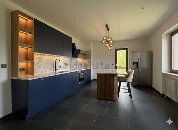 casa indipendente in vendita a Rubiana