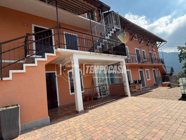 casa indipendente in vendita a Rubiana