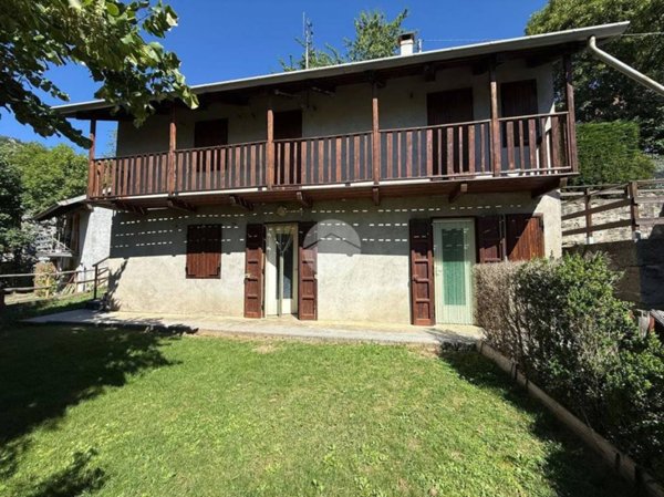 casa indipendente in vendita a Rubiana in zona Mompellato