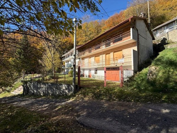 casa indipendente in vendita a Rubiana in zona Favella