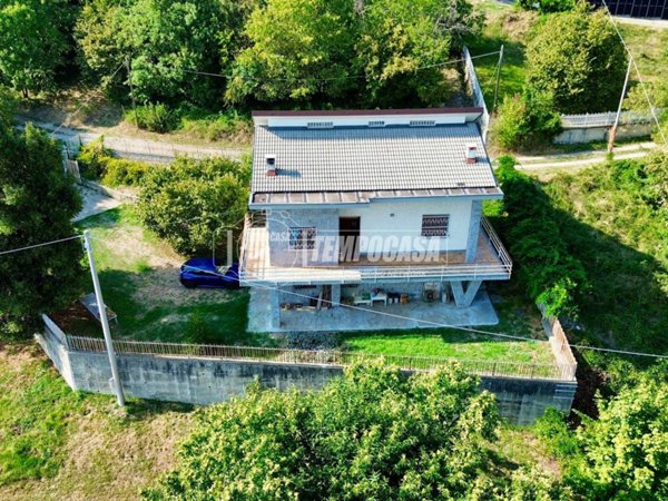 casa indipendente in vendita a Rubiana