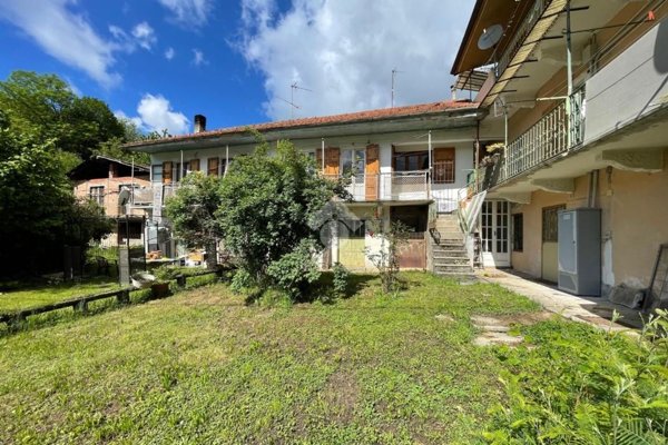 casa indipendente in vendita a Rubiana