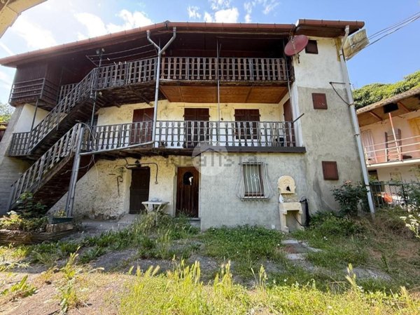 appartamento in vendita a Rubiana in zona Favella