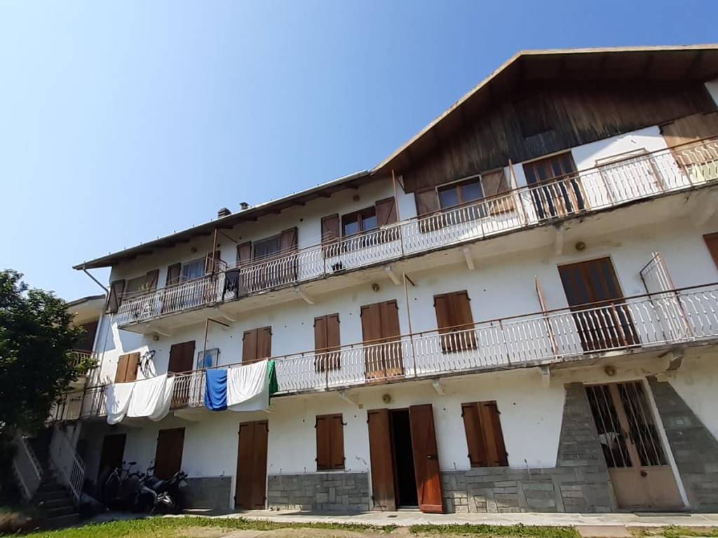 casa indipendente in vendita a Rubiana
