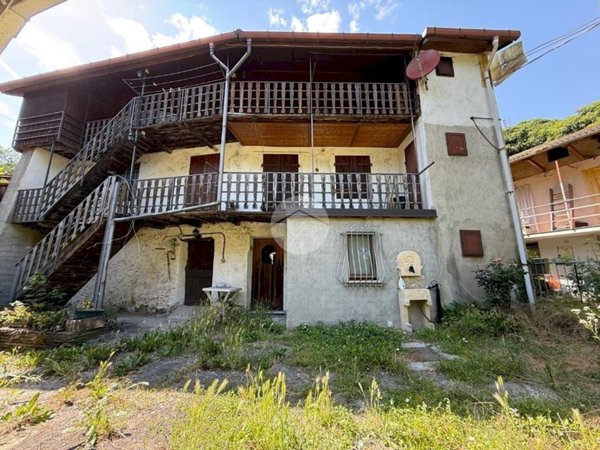 appartamento in vendita a Rubiana in zona Favella
