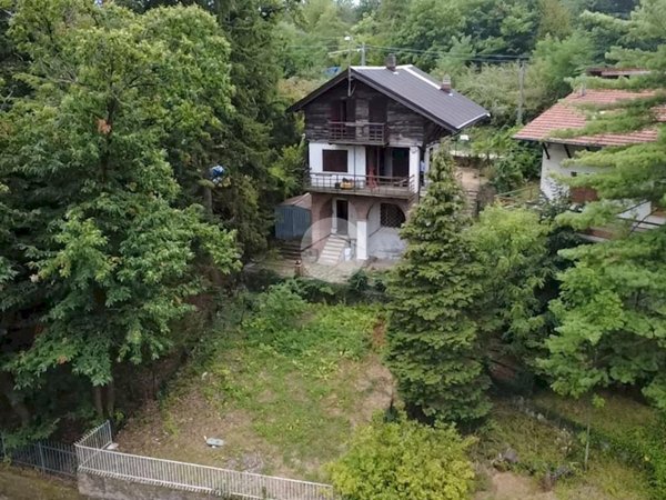 casa indipendente in vendita a Rubiana