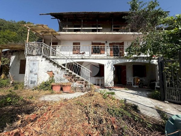 casa indipendente in vendita a Rubiana in zona Favella