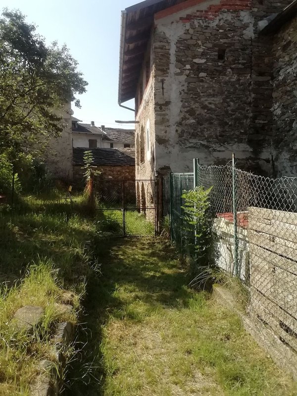 casale in vendita a Rueglio