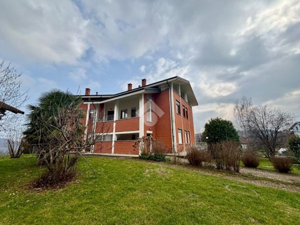 appartamento in vendita a Rueglio