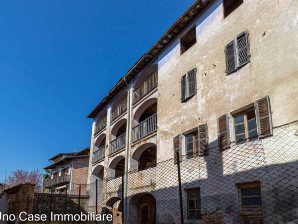 casa indipendente in vendita a Rueglio