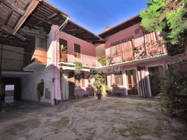 casa indipendente in vendita a Salassa