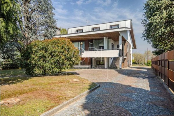 casa indipendente in vendita a Salassa