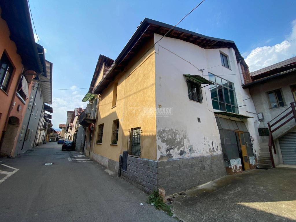 appartamento in vendita a Salassa