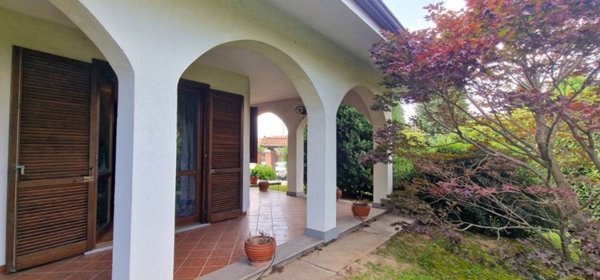 casa indipendente in vendita a Salassa