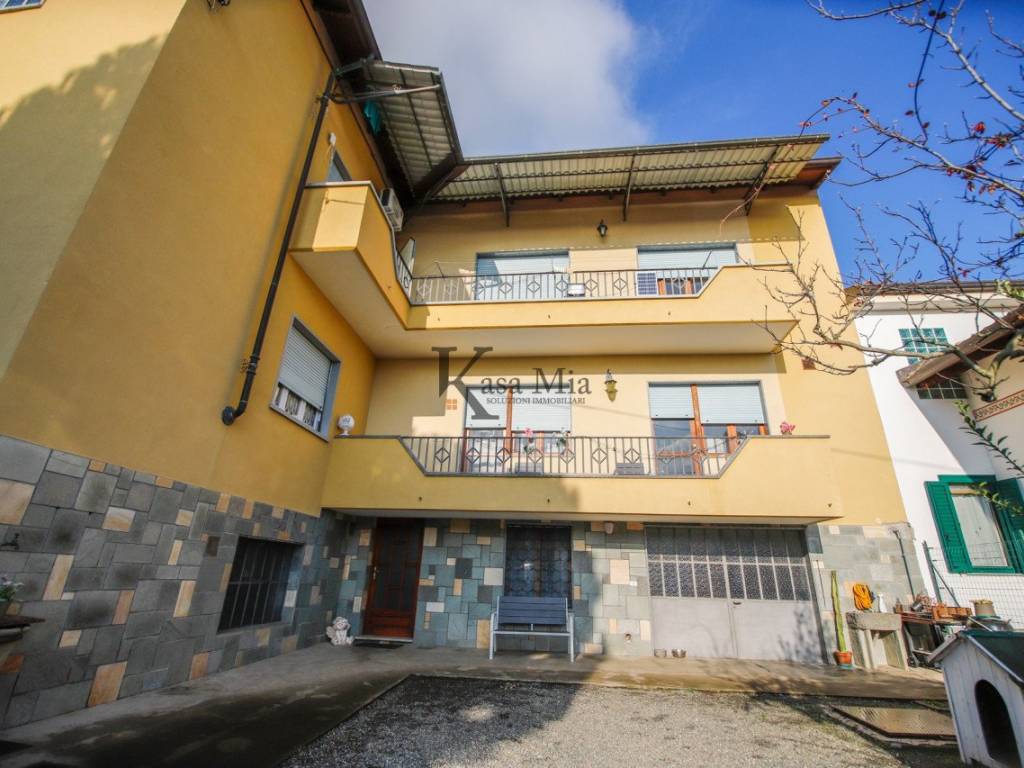 casa indipendente in vendita a Salassa