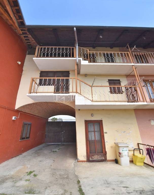 casa indipendente in vendita a Salassa in zona Cascina Fenale