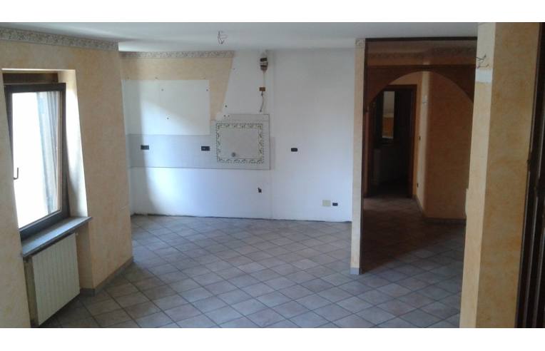 casa indipendente in vendita a Salassa